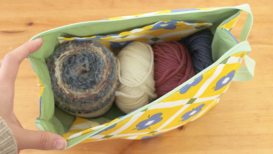 モバ編みポーチ 大きさ