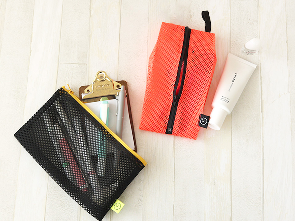 上ファスナーポーチ