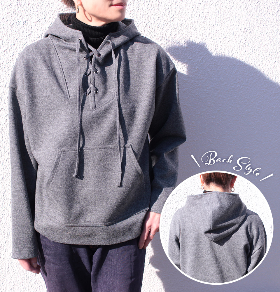 クライ・ムキ式ソーイングスクールのフリーパターン T-627 ハトメ穴フーディ