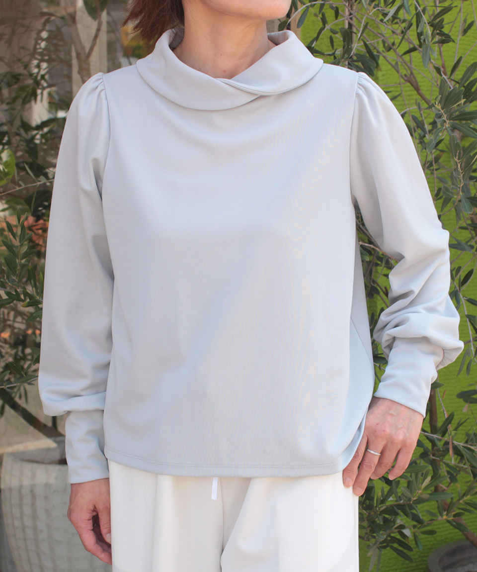 クライ・ムキ式ソーイングスクールのフリーパターン T-654 ショールカラーブラウス