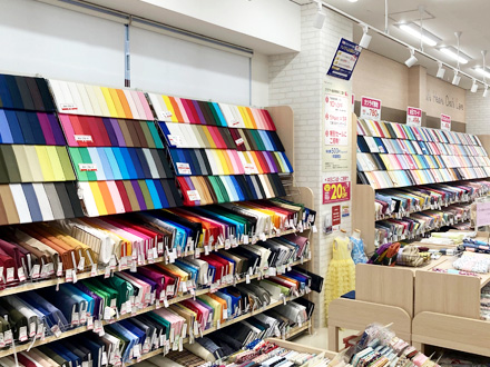 ピックアップスクール #13 大宮ステラタウン店 店内の様子