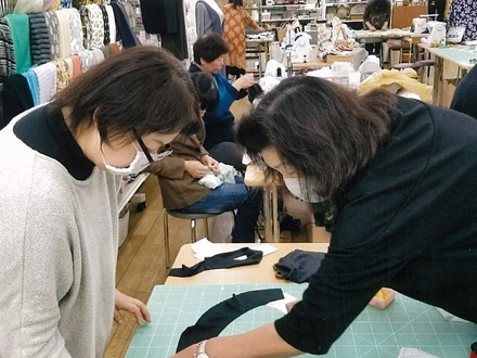 クラフトハートトーカイ金沢店のクライ・ムキ式ソーイングスクール 店内の様子