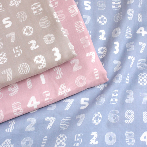 SOU・SOUテキスタイルデザイン使用 Wガーゼ生地 数遊び