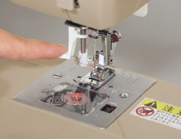 シンプルミシン「Dorothy-ドロシー-」カフェオレ機能 自動針穴糸通し